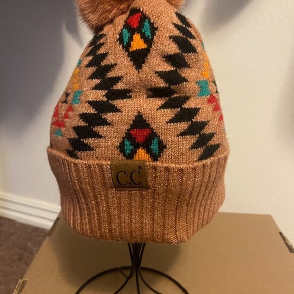 C.C Aztec Print‎ Beanie With Faux Fur Pom Womens Rayon/Nylon Blend Multicolor - Picture 14 of 14